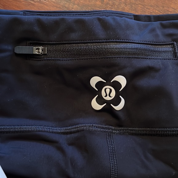 Lululemon seawheeze size 8 NWT speed winder MR tight 28” SW - Picture 4 of 4